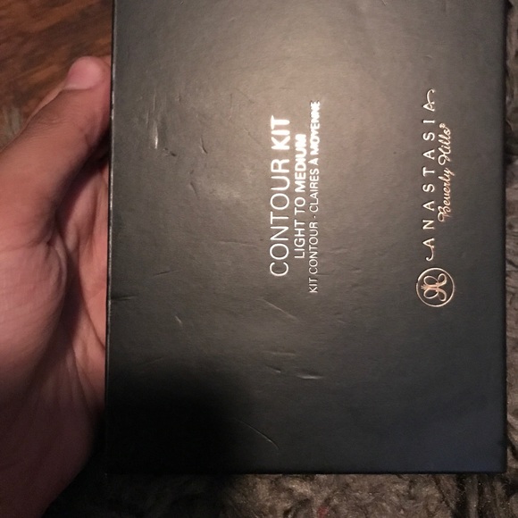 Authentic Anastasia Beverly Hills Contour Palette - Picture 7 of 8